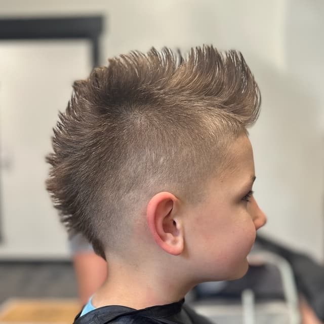 Kids keep cool this summer at RnB barbering in Richfield, WI